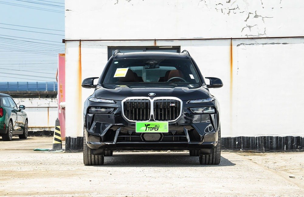 imgi_3_1_3(74) BMW X7 2026– Ready for Export From China | Les voitures chinoises en République démocratique du Congo - Image 1