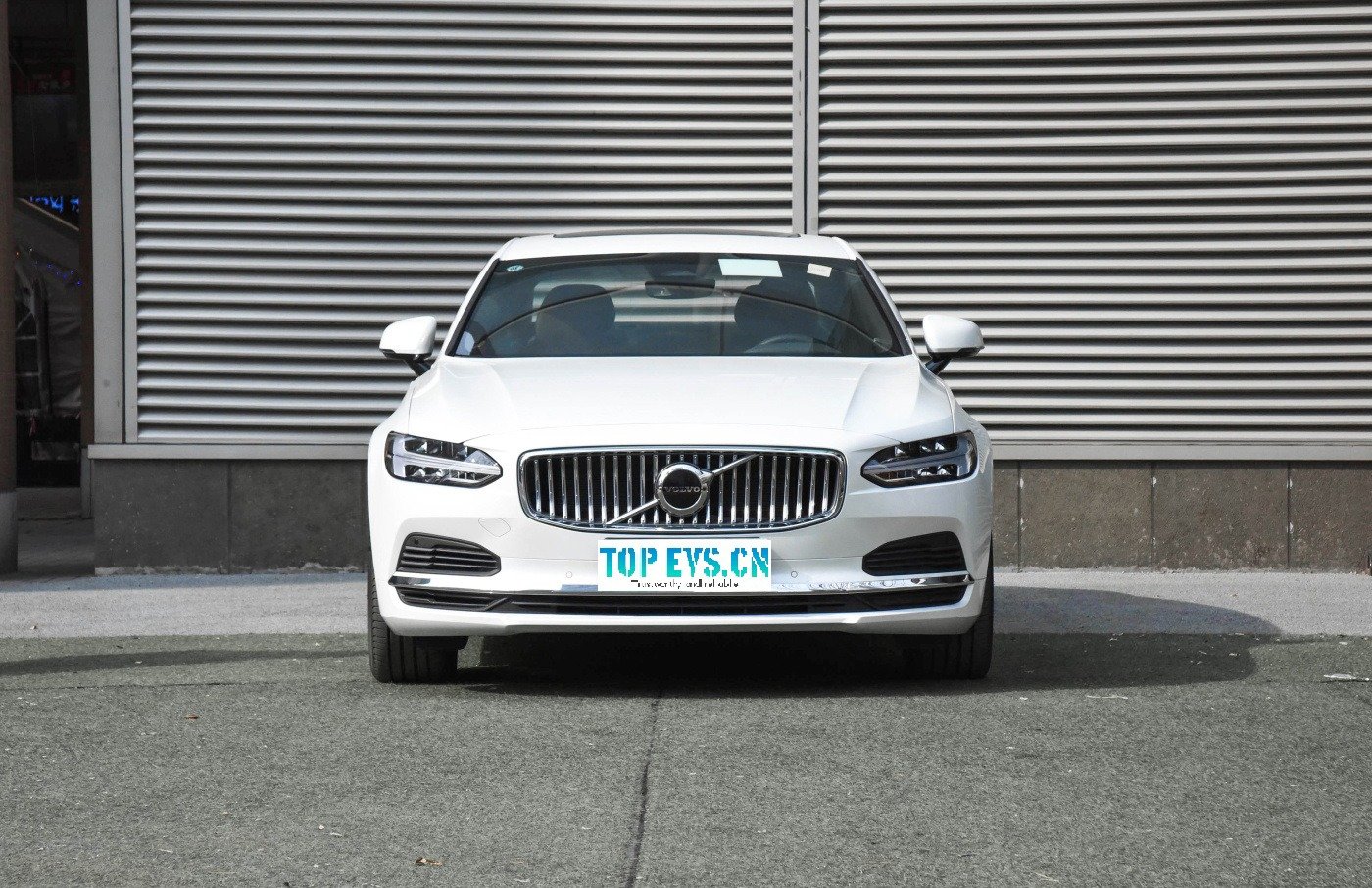 imgi_3_VOLVO S90 PHEV front VOLVO S90 PHEV– Buy Direct From China | Les voitures chinoises en République démocratique du Congo - Image 1
